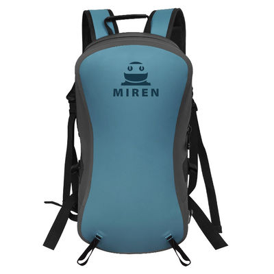 OEM ODM 防水ダッフル バッグ バックパック旅行ハイキング スキー
