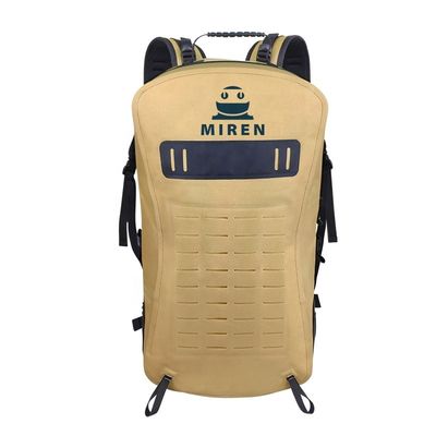 屋外観光キャンプのための 25L 耐久防水ハイキング バックパック